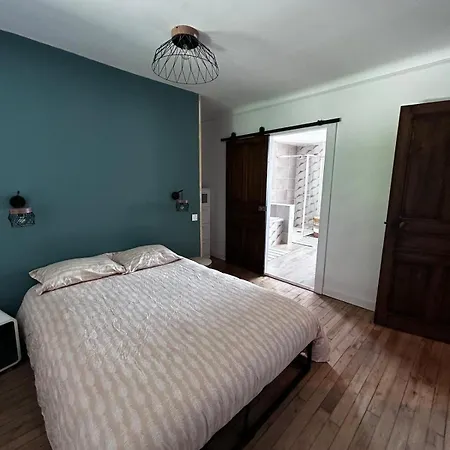 Maison Familiale Avec Charme Auvergnat